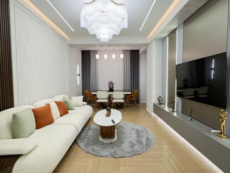 Elan №6519881 - Bakı, 28 May m., 4 otaqlı, 145 m², 4/17 mərtəbə