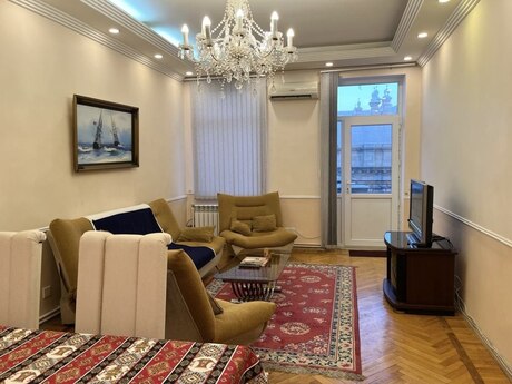 2-комн. · 55 m² · 2/4 этаж, Sahil
