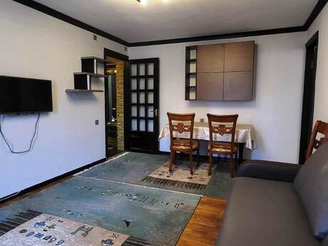 Elmlər Akademiyasında 2 otaqlı köhnə tikili mənzil satılır, 58 m², 175 000 AZN, şəkil 2 / 12