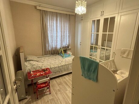 Продаётся 3-комнатная квартира в новостройке, Elmlər Akademiyası, 80 м², 264 000 AZN, фото 4 / 12