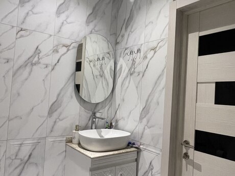 3-room new-build apartment for rent in Yeni Yasamal, 100 m², 750 AZN/mo, photo 4 / 8