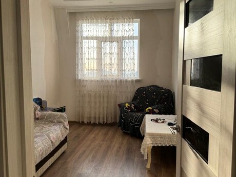 3-room new-build apartment for rent in Yeni Yasamal, 105 m², 750 AZN/mo, photo 5 / 7