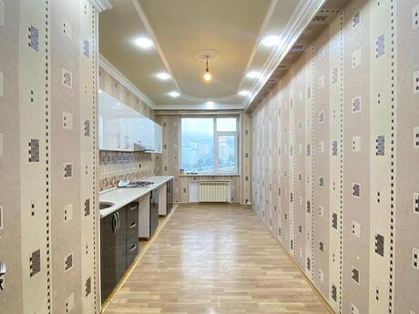 İnşaatçılarda 3 otaqlı yeni tikili mənzil kirayə verilir, 132 m², 700 AZN/ay, şəkil 5 / 12