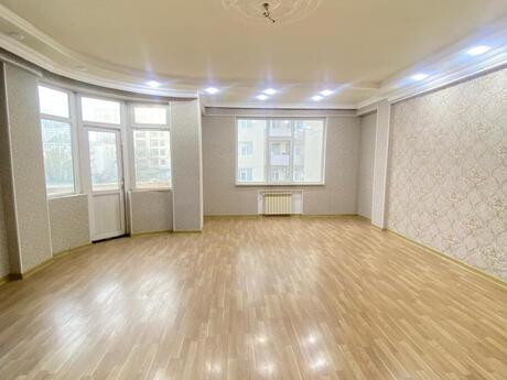 Elan №6520067 - Bakı, İnşaatçılar m., 3 otaqlı, 132 m², 4/17 mərtəbə