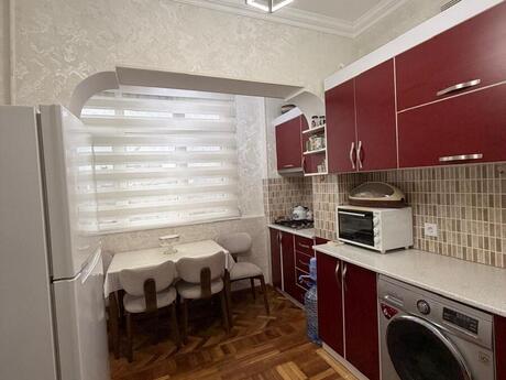 3-room old-build apartment for sale in Həzi Aslanov, 70 m², 205 000 AZN, photo 3 / 12