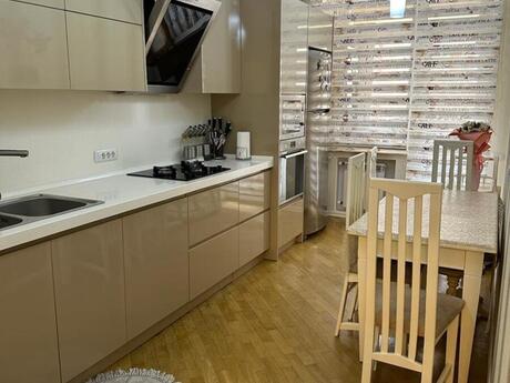Elan №6520128 - Bakı, Nəsimi r., 2 otaqlı, 100 m², 13/17 mərtəbə