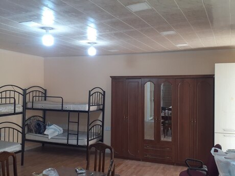 1 otaq · 50 m²