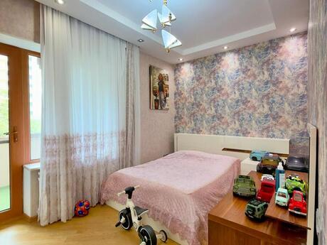 Продаётся 4-комнатная квартира в новостройке, Nizami, 160 м², 535 000 AZN, фото 2 / 12