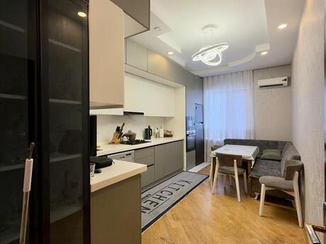 Продаётся 4-комнатная квартира в новостройке, Nizami, 160 м², 535 000 AZN, фото 3 / 12