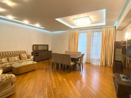 Сдаётся 3-комнатная квартира в новостройке, Gənclik, 150 м², 1 600 AZN/мес, фото 4 / 12