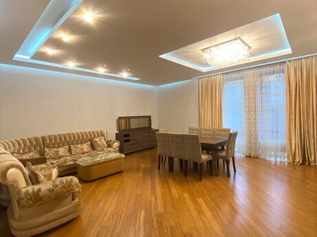 Сдаётся 3-комнатная квартира в новостройке, Gənclik, 150 м², 1 600 AZN/мес, фото 2 / 12
