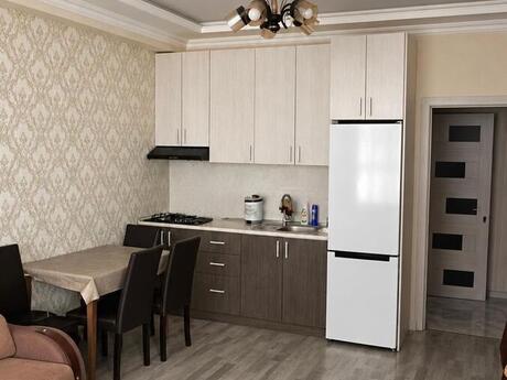 28 Mayda 2 otaqlı yeni tikili mənzil kirayə verilir, 70 m², 770 AZN/ay, şəkil 2 / 6