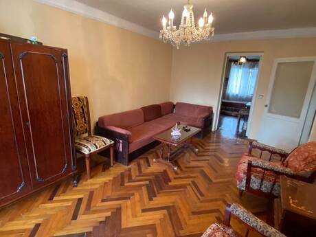 İnşaatçılarda 3 otaqlı köhnə tikili mənzil kirayə verilir, 90 m², 500 AZN/ay, şəkil 2 / 12