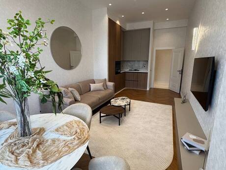West Town kompleksində 2 otaqlı yeni tikili mənzil kirayə verilir, 70 m², 1 300 AZN/ay, şəkil 3 / 12