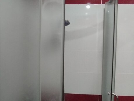 Yeni Günəşlidə 1 otaqlı yeni tikili mənzil kirayə verilir, 45 m², 350 AZN/ay, şəkil 5 / 8