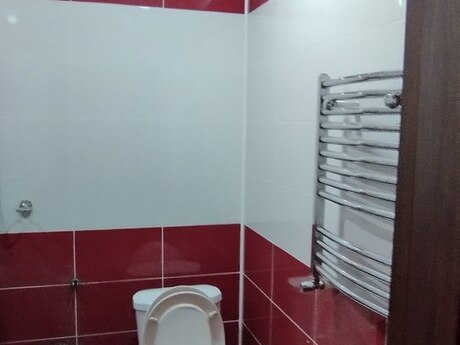 Yeni Günəşlidə 1 otaqlı yeni tikili mənzil kirayə verilir, 45 m², 350 AZN/ay, şəkil 4 / 8