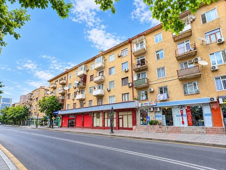 Объявление №6520327 - Баку, м. 28 мая, 2-комн., 60 м², 5/5 этаж