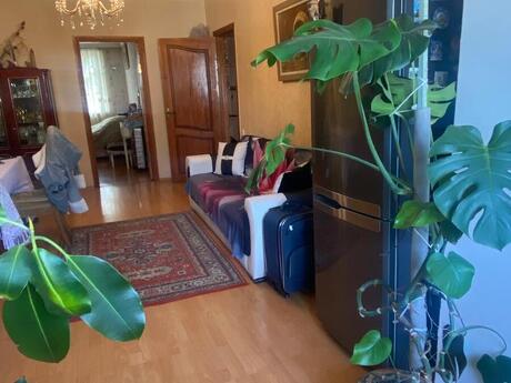 3-room old-build apartment for rent in İnşaatçılar, 67 m², 700 AZN/mo, photo 5 / 10