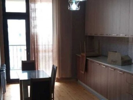 28 Mayda 2 otaqlı yeni tikili mənzil kirayə verilir, 105 m², 999 AZN/ay, şəkil 3 / 12