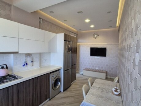 Elan №6520520 - Bakı, Bakmil m., 3 otaqlı, 95 m², 12/16 mərtəbə