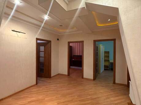 Gənclikdə 5 otaqlı yeni tikili mənzil satılır, 205 m², 440 000 AZN, şəkil 5 / 12
