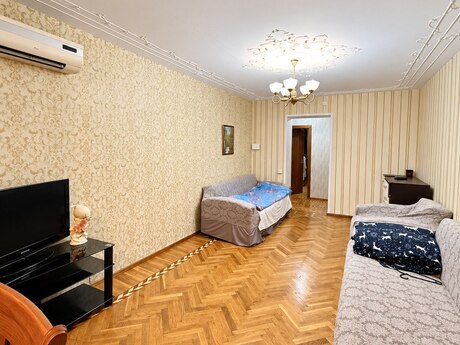 Продаётся 2-комнатная квартира в старом фонде, Dərnəgül, 60 м², 159 000 AZN, фото 3 / 10