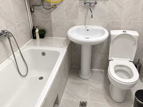 Сдаётся 2-комнатная квартира в старом фонде, Nəriman Nərimanov, 50 м², 600 AZN/мес, фото 5 / 5