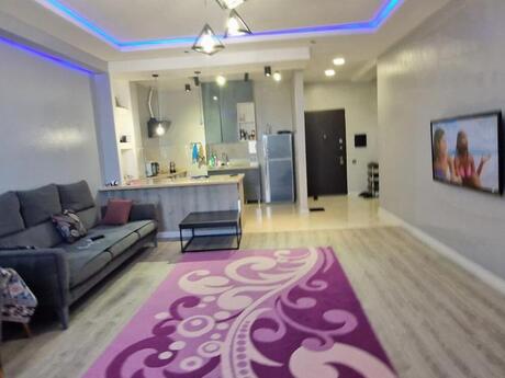Elan №6520592 - Bakı, Dərnəgül m., 3 otaqlı, 73 m², 17/19 mərtəbə