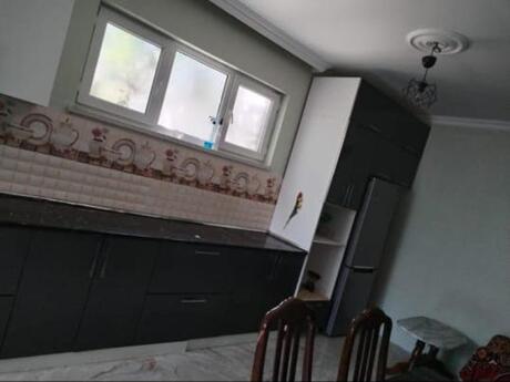 4-room house for rent in İnşaatçılar, 130 m², 180 AZN/mo, photo 2 / 9