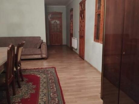 4 rooms · 130 m², İnşaatçılar