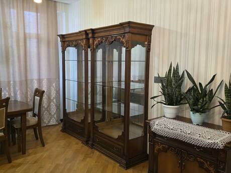 2 otaq · 115 m² · 12/18 mərtəbə, Şah İsmayıl Xətai