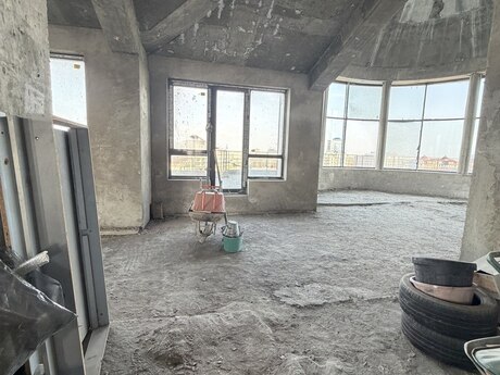 Nizamidə 8 otaqlı yeni tikili mənzil satılır, 554 m², 1 500 000 AZN, şəkil 3 / 8