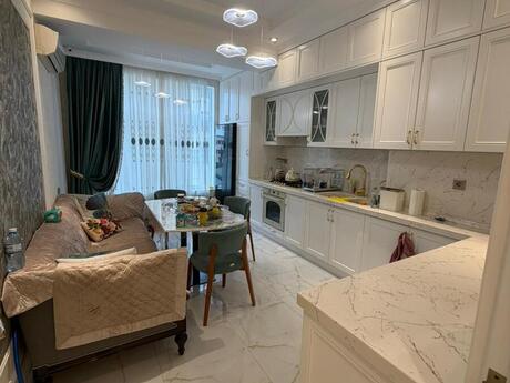 Azadlıq Bağçalı Evlər kompleksində 3 otaqlı yeni tikili mənzil satılır, 128 m², 550 000 AZN, şəkil 4 / 12