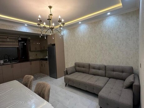 Nəsimidə 2 otaqlı yeni tikili mənzil kirayə verilir, 60 m², 750 AZN/ay, şəkil 2 / 5