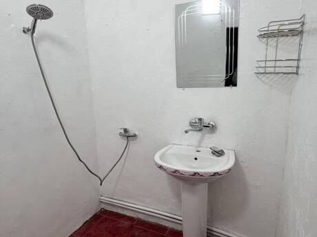 Həzi Aslanovda 2 otaqlı köhnə tikili mənzil kirayə verilir, 65 m², 550 AZN/ay, şəkil 2 / 12