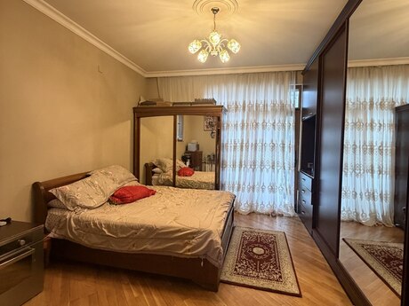 Продаётся 3-комнатная квартира в старом фонде, Şah İsmayıl Xətai, 74 м², 220 000 AZN, фото 4 / 7