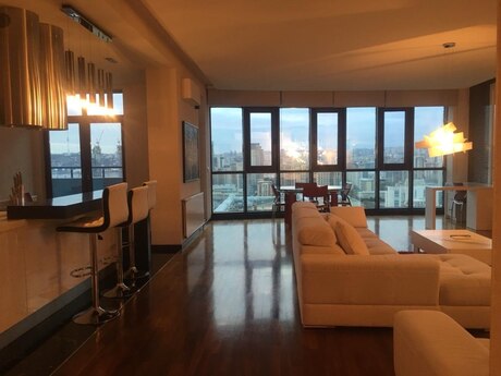 3-room new-build apartment for rent in Şah İsmayıl Xətai, 180 m², 2 700 AZN/mo, photo 2 / 12