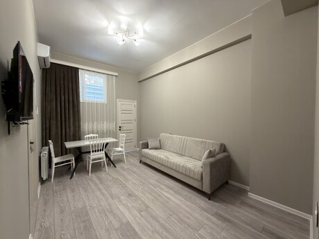 Elan №6520841 - Bakı, Əhmədli q., 3 otaqlı, 75 m², 2/16 mərtəbə