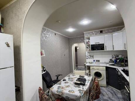 Nərimanovda 3 otaqlı köhnə tikili mənzil satılır, 70 m², 222 000 AZN, şəkil 4 / 12