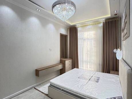 2-room new-build apartment for rent in Renessans Palace, 85 m², 1 900 AZN/mo, photo 3 / 9