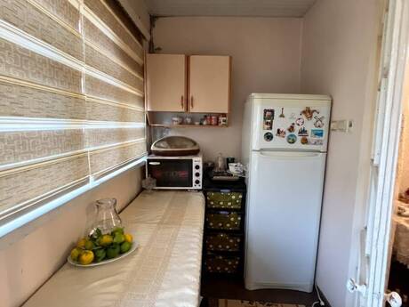 Yeni Günəşlidə 2 otaqlı köhnə tikili mənzil satılır, 40 m², 115 000 AZN, şəkil 4 / 11