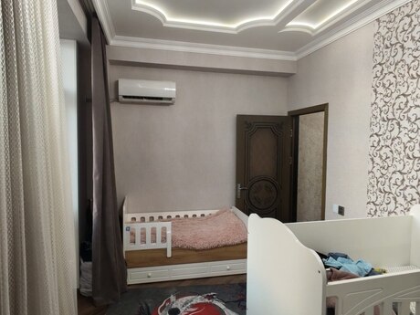 2-room new-build apartment for sale in Xalqlar Dostluğu, 90 m², 278 000 AZN, photo 5 / 12