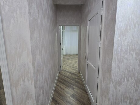 Продаётся 2-комнатная квартира в новостройке, ЖК Qurtuluş 93, 75 м², 105 000 AZN, фото 2 / 9