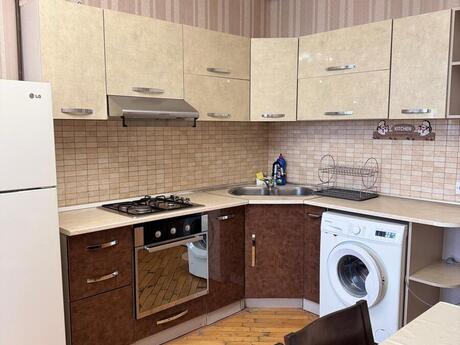 Qara Qarayevdə 2 otaqlı yeni tikili mənzil kirayə verilir, 50 m², 600 AZN/ay, şəkil 3 / 12