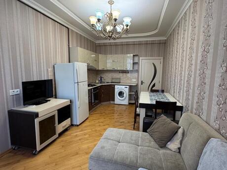 Qara Qarayevdə 2 otaqlı yeni tikili mənzil kirayə verilir, 50 m², 600 AZN/ay, şəkil 4 / 12