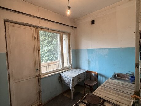 Köhnə Günəşlidə 2 otaqlı köhnə tikili mənzil satılır, 60 m², 135 000 AZN, şəkil 5 / 12