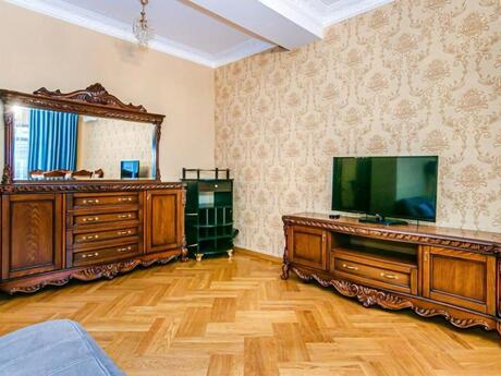 3-room new-build apartment for rent in Sahil, 170 m², 2 500 AZN/mo, photo 5 / 12
