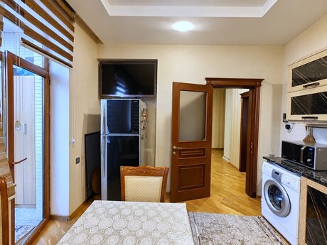 Elmlər Akademiyasında 3 otaqlı yeni tikili mənzil satılır, 90 m², 360 000 AZN, şəkil 4 / 12