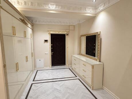 3-room new-build apartment for rent in Nizami, 235 m², 2 500 AZN/mo, photo 2 / 12