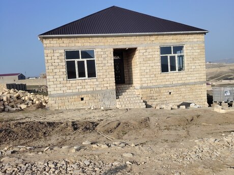 5 otaq · 130 m²
